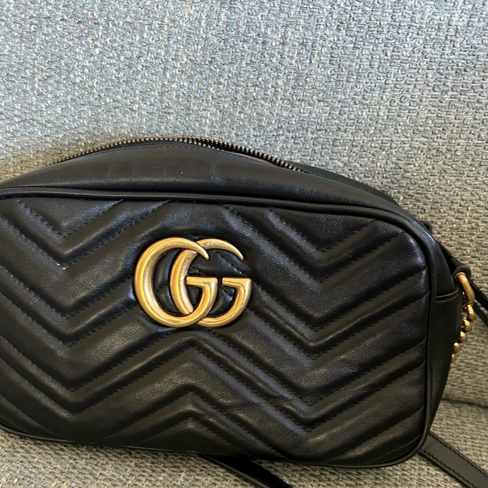 Gucci Marmont Small Camera Bag like new